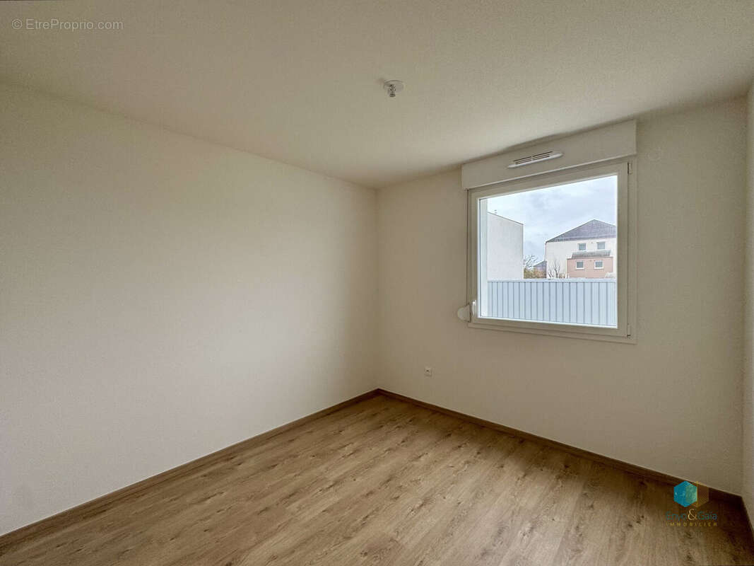 Chambre n°1 - Appartement à SOUFFELWEYERSHEIM