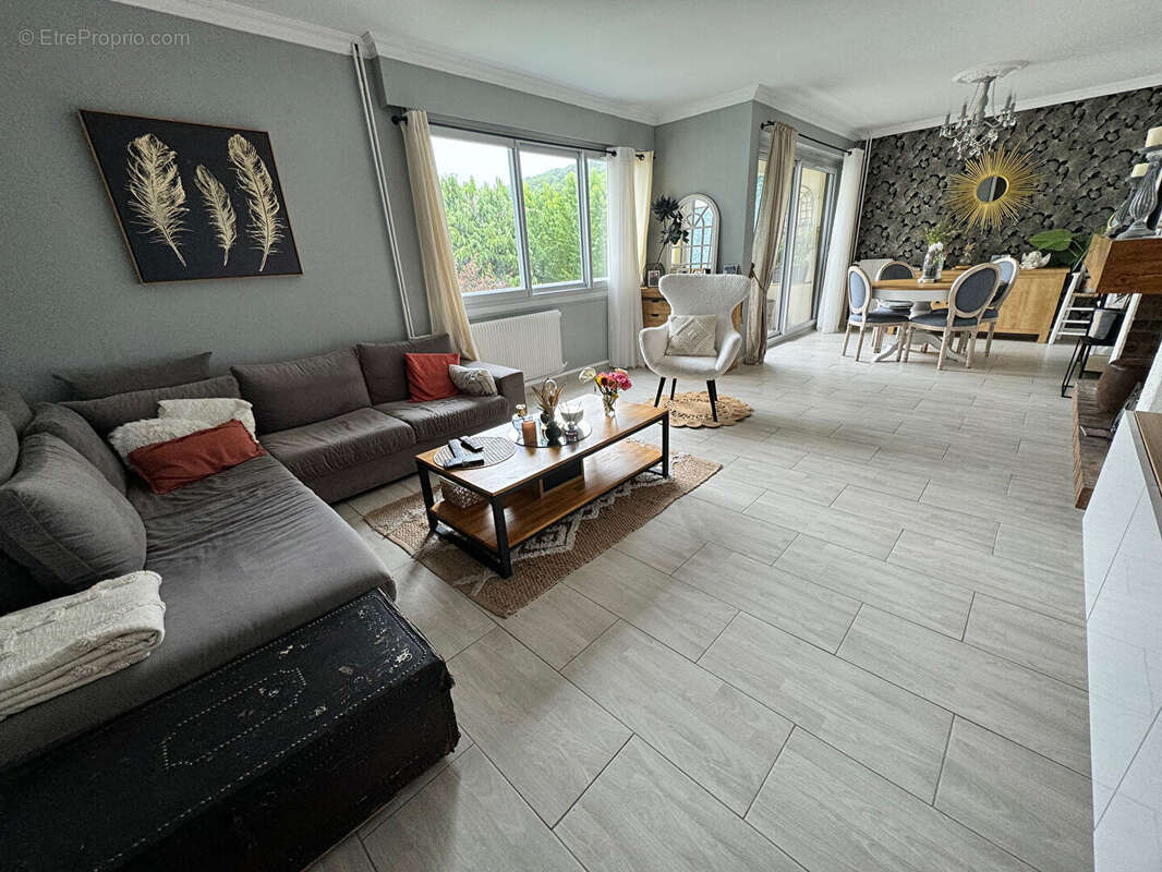 Appartement à CAUDEBEC-LES-ELBEUF