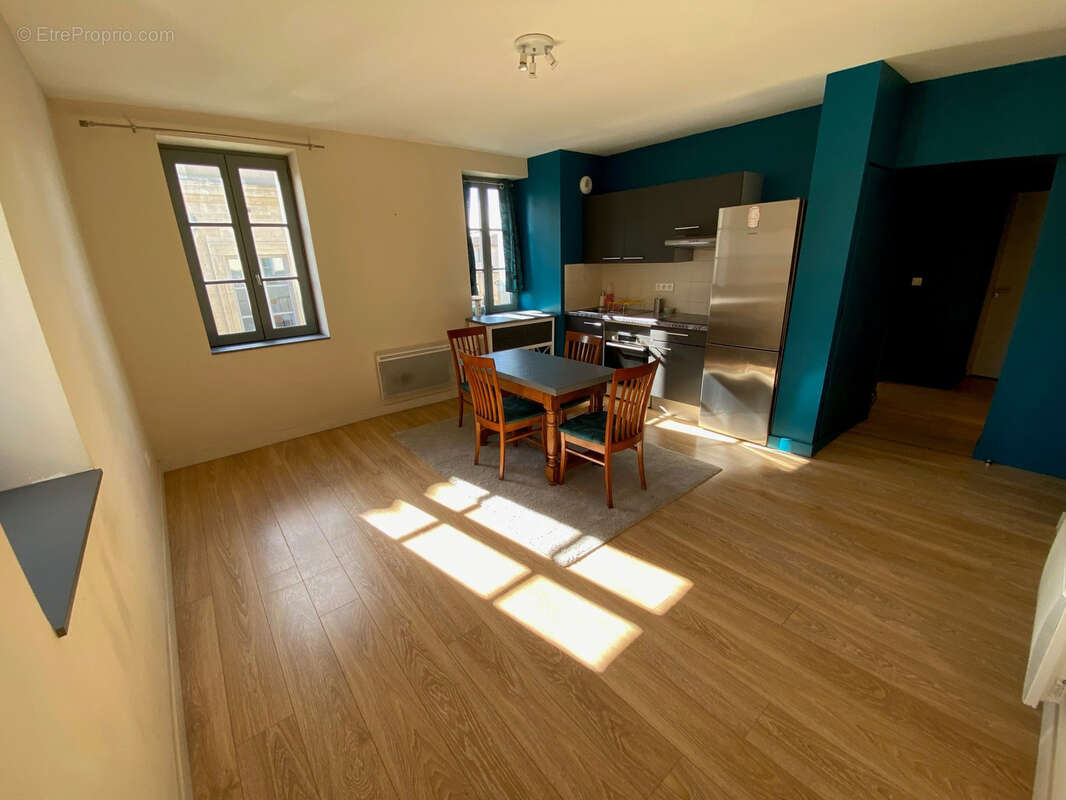 Appartement à NIMES
