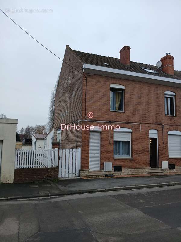 Maison à LA BASSEE