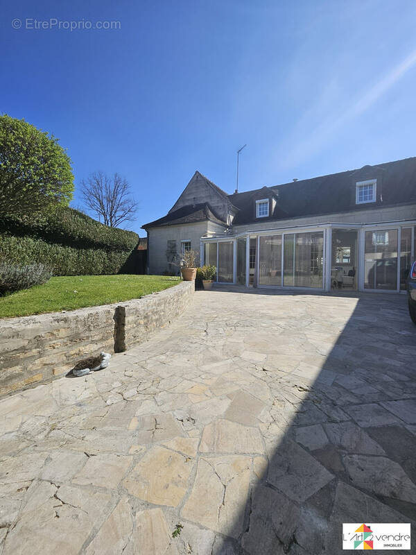 Maison à COMPIEGNE