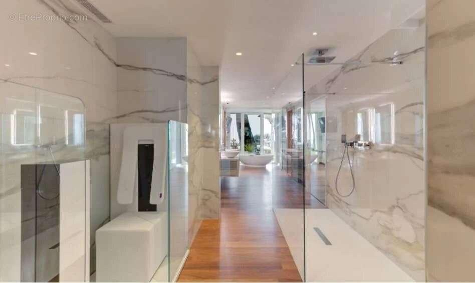 Maison à MOUGINS