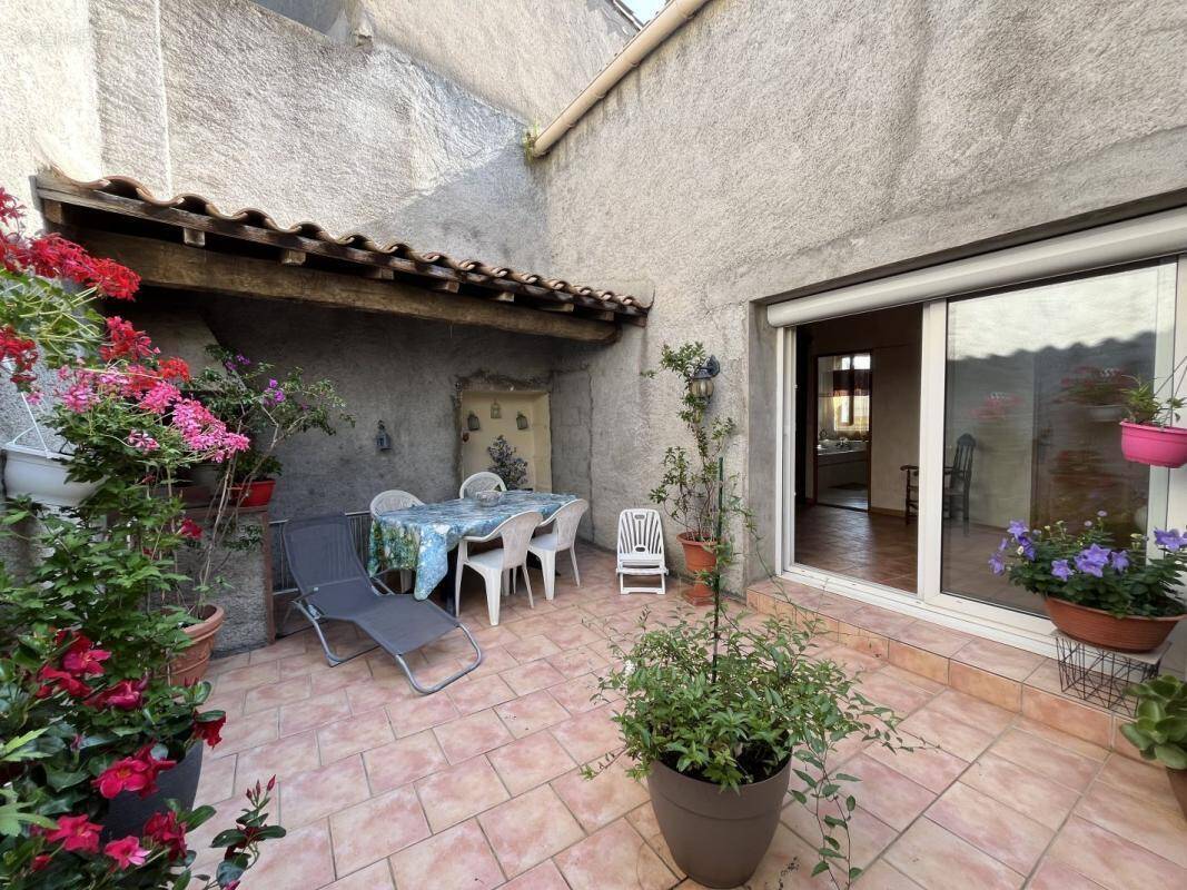 Maison à OLONZAC