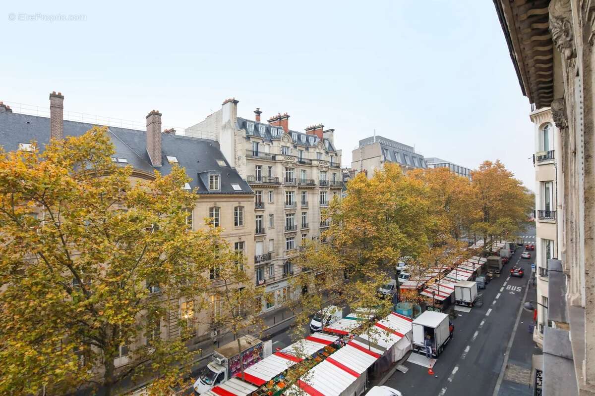 Appartement à PARIS-6E