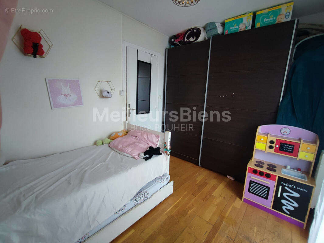 Appartement à LA CHAPELLE-SAINT-LUC