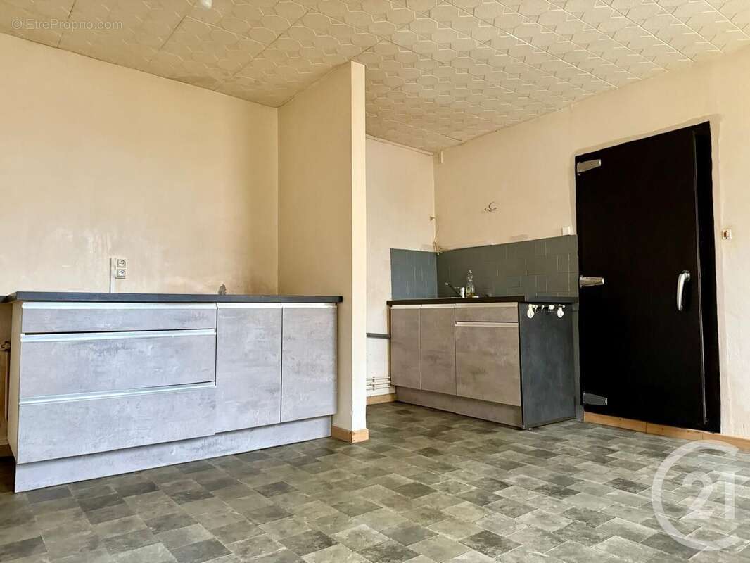 Maison à LA COUTURE-BOUSSEY