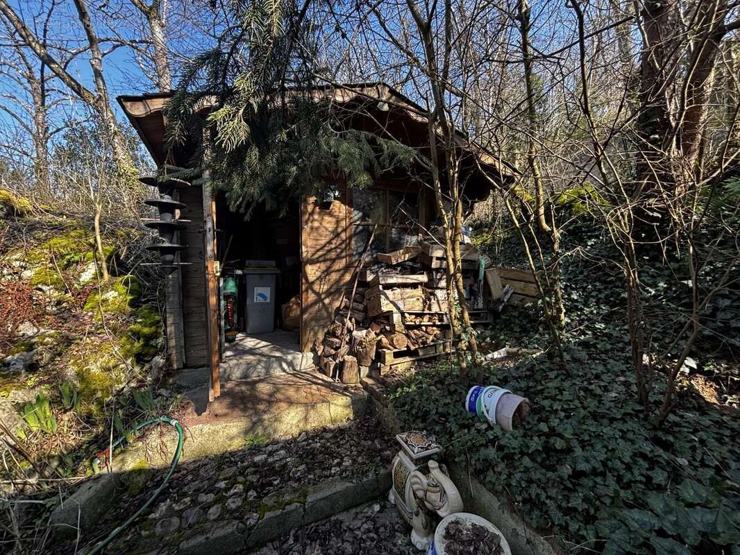 Maison à POLIGNY