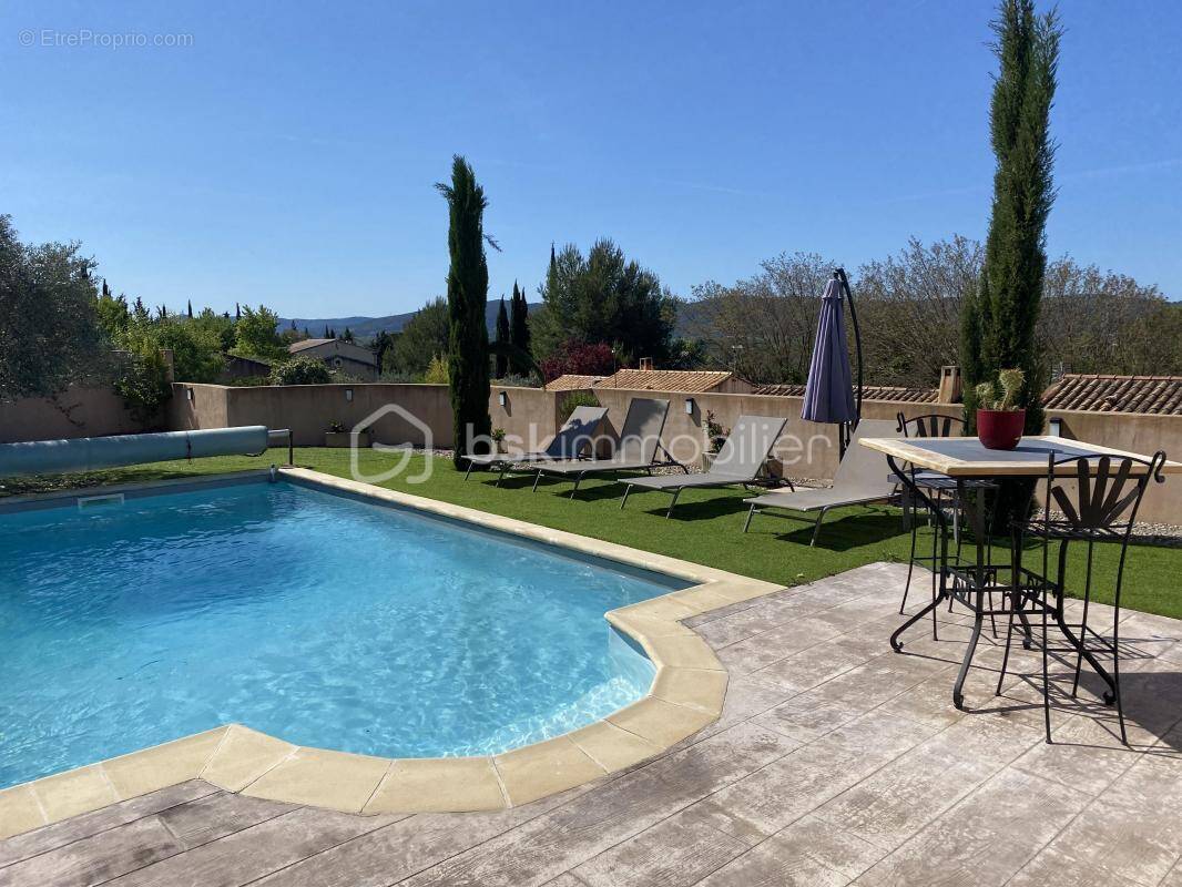 Maison à CADENET