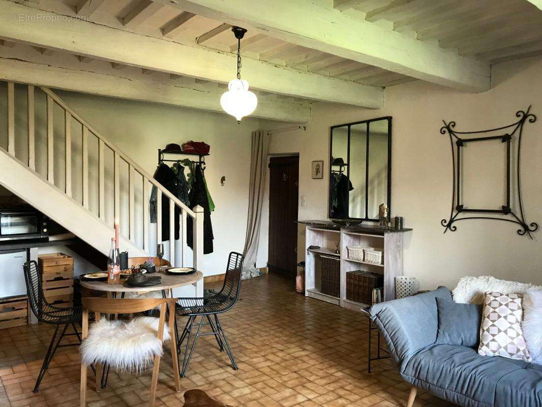 Maison à GRILLON