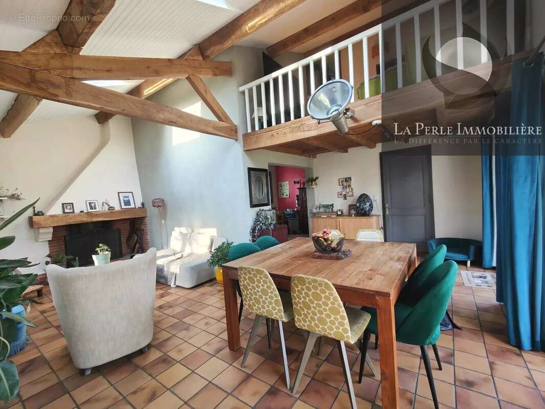 Maison à LABASTIDE-SAINT-PIERRE