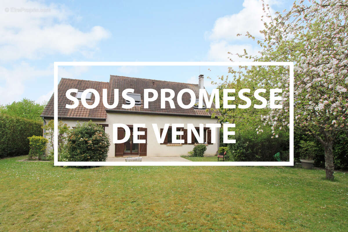Maison à LE PERRAY-EN-YVELINES