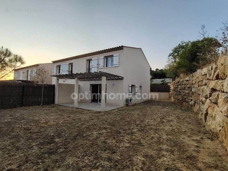 Maison à LA BASTIDONNE