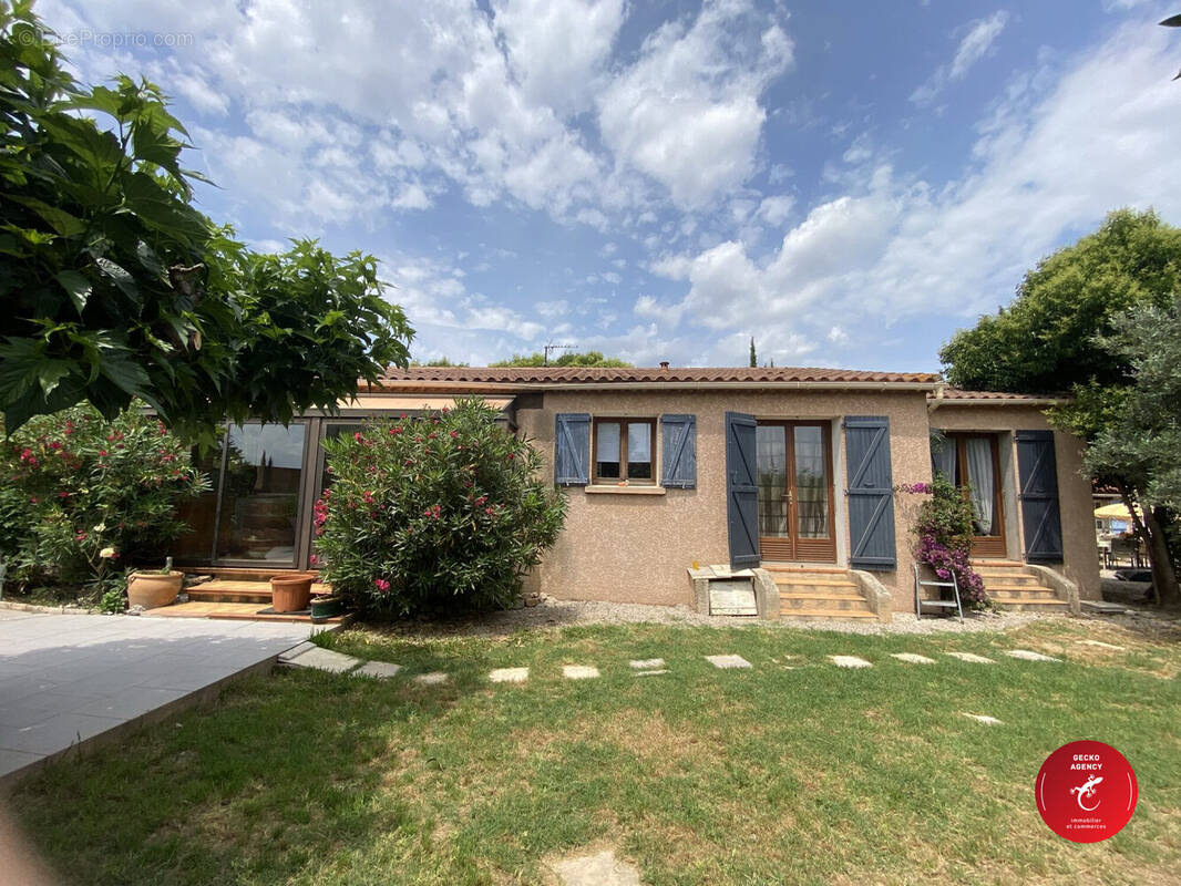 Maison à LE MUY