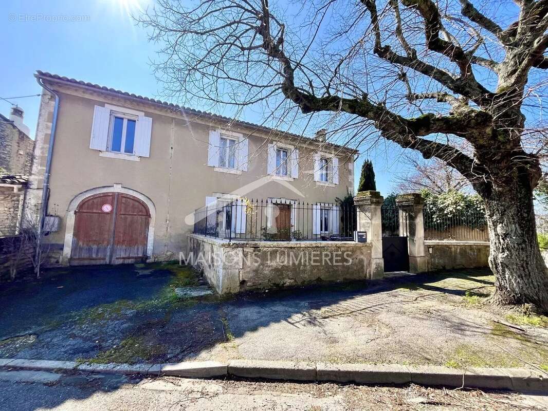 Maison à GOULT
