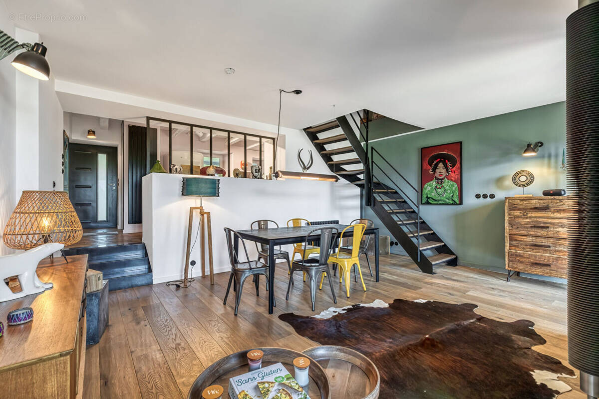 Appartement à SAINT-JORIOZ