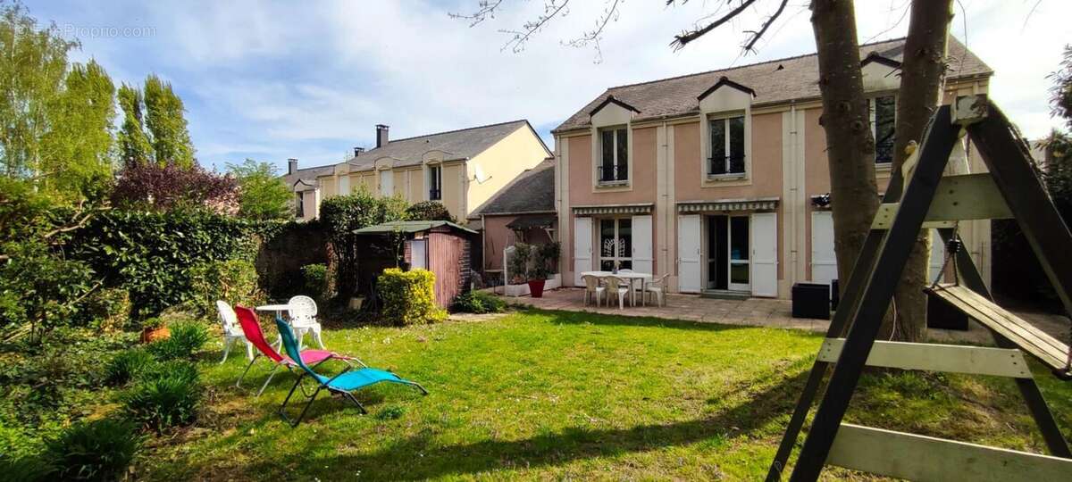 Maison à LE CHESNAY