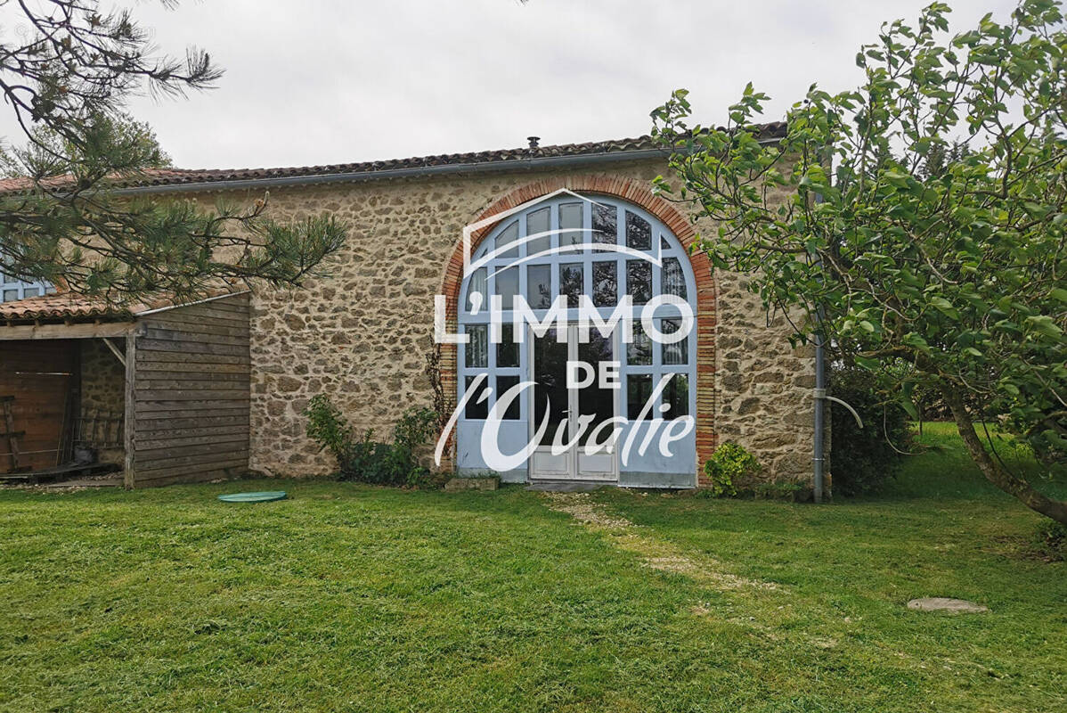 Maison à VAUX