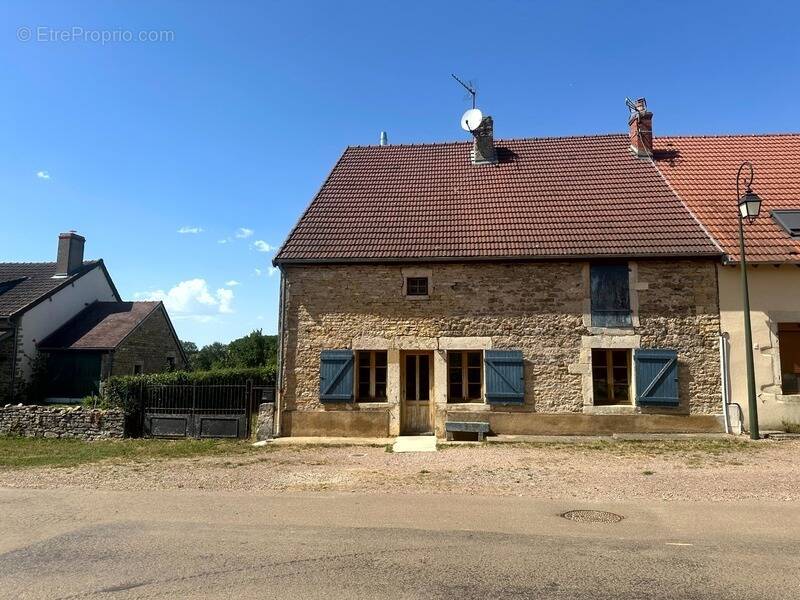 Maison à POUILLY-EN-AUXOIS