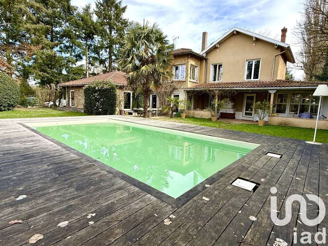 Photo 3 - Maison à LUCENAY
