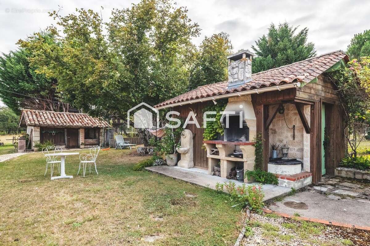 Photo 6 - Maison à NEUVIC