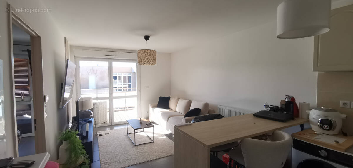 Appartement à CASTELNAU-LE-LEZ