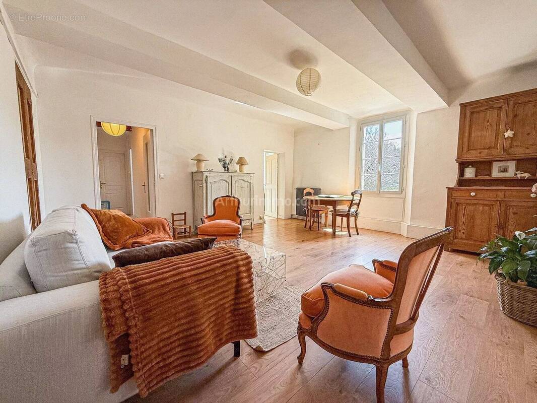 Appartement à DRAGUIGNAN