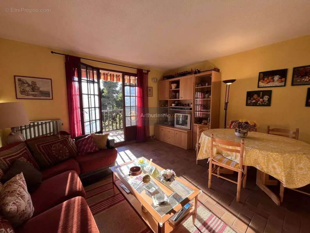 Appartement à SAINT-RAPHAEL