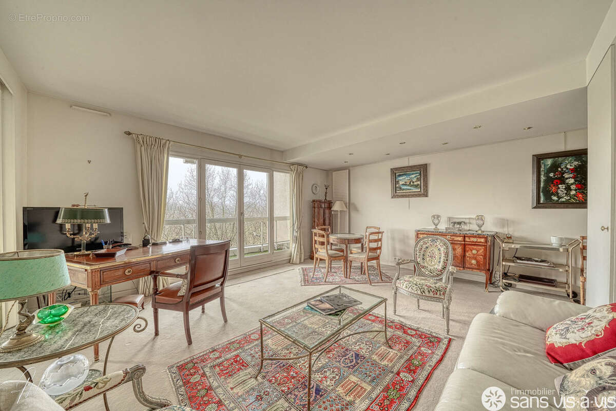 Appartement à PUTEAUX