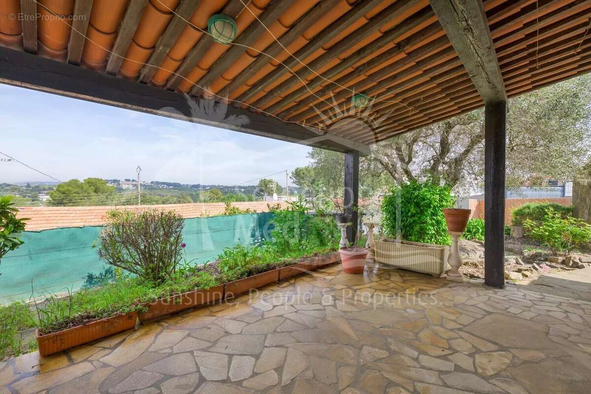 Maison à ANTIBES