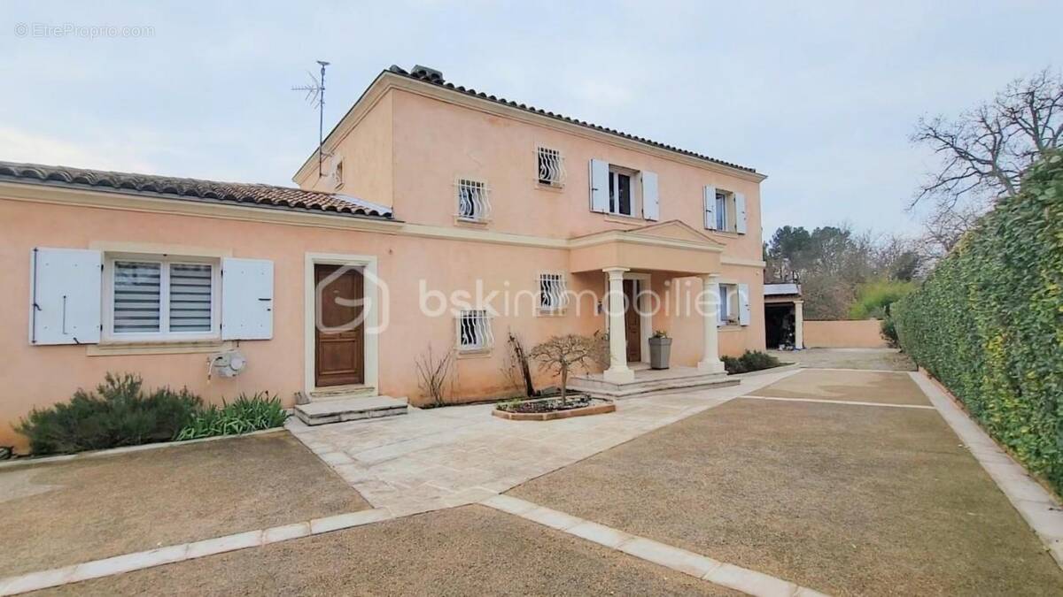 Maison à TRANS-EN-PROVENCE