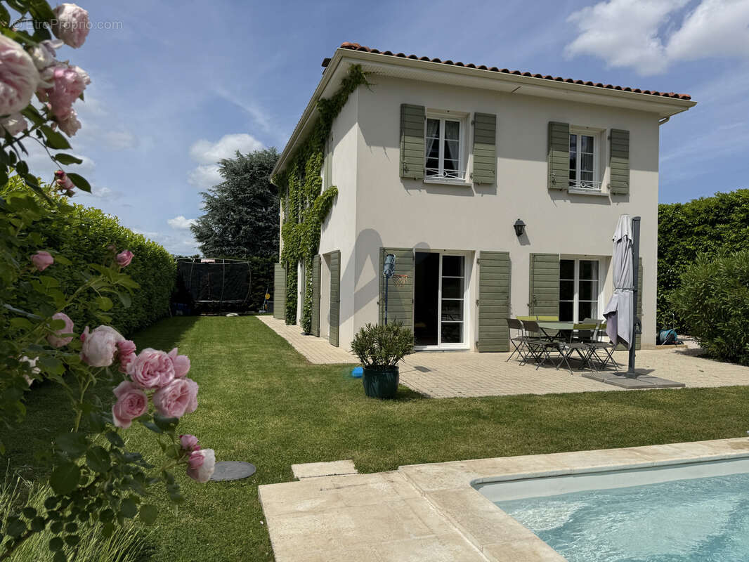 Maison à LIMONEST