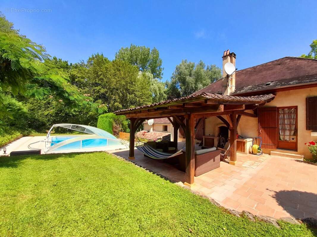Maison à BEAUMONT-DU-PERIGORD