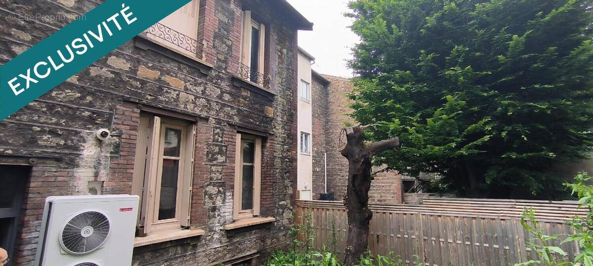 Photo 1 - Maison à SAINT-ETIENNE