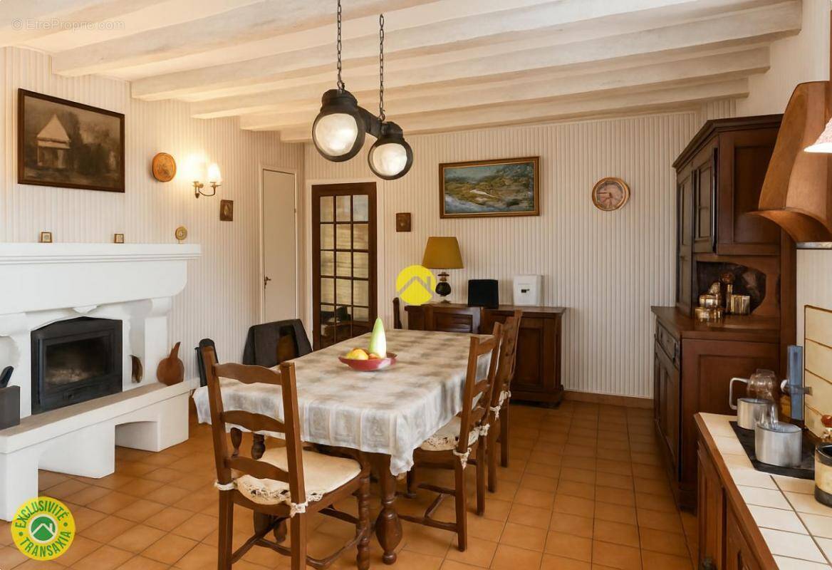 Maison à RUFFEC