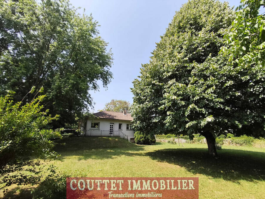 Maison à CHASSENEUIL-SUR-BONNIEURE