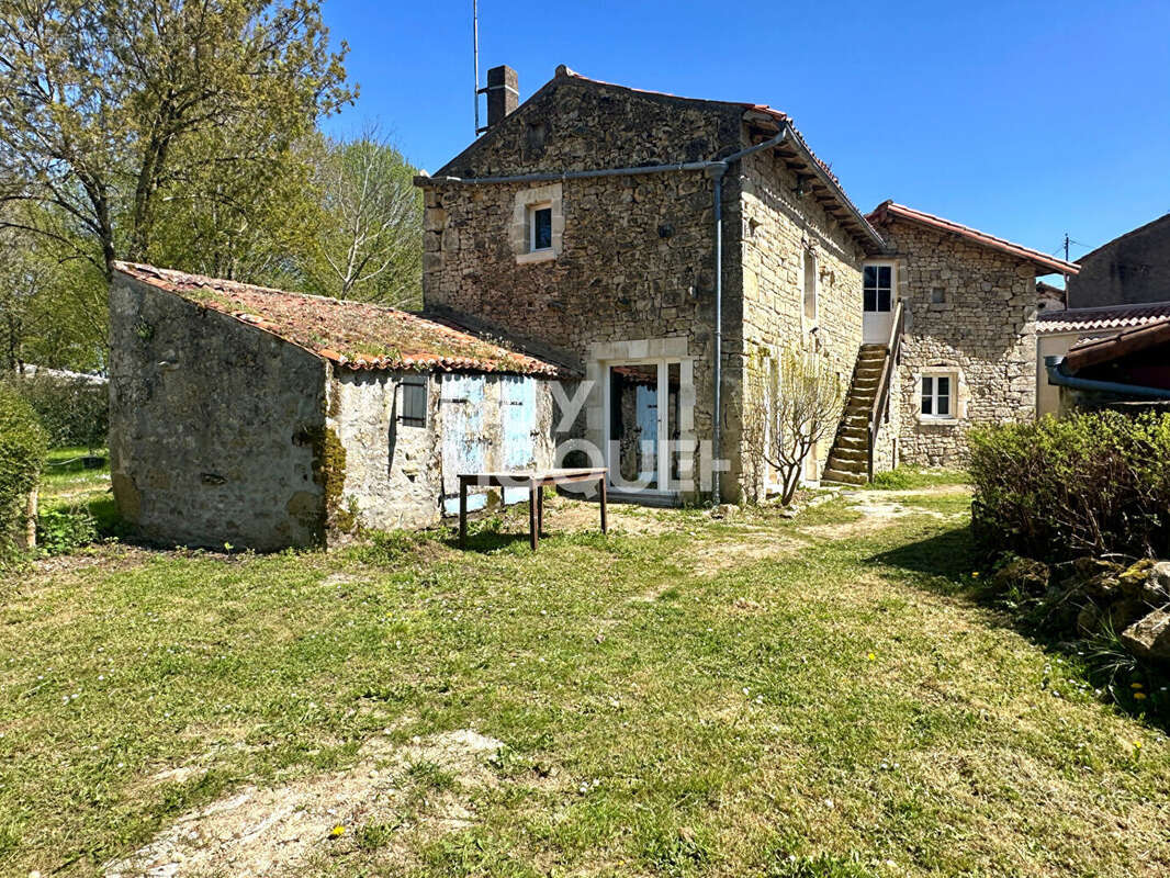Maison à MERVENT