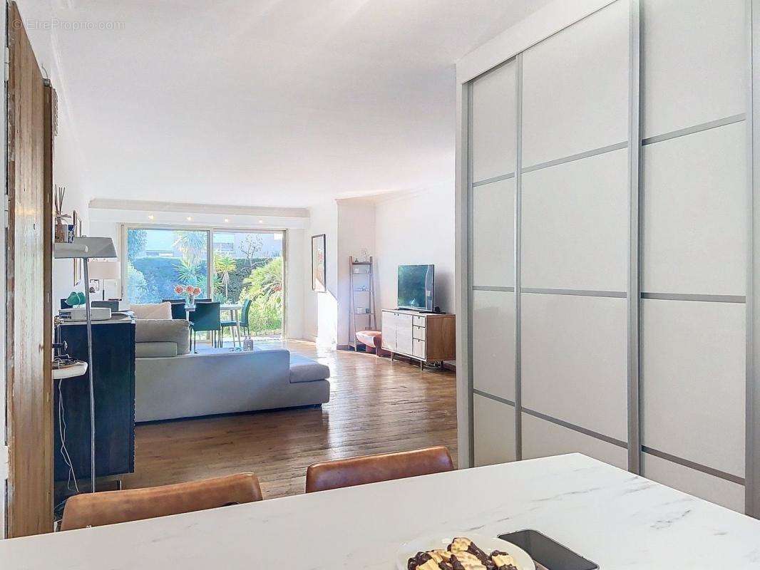 Appartement à CAGNES-SUR-MER