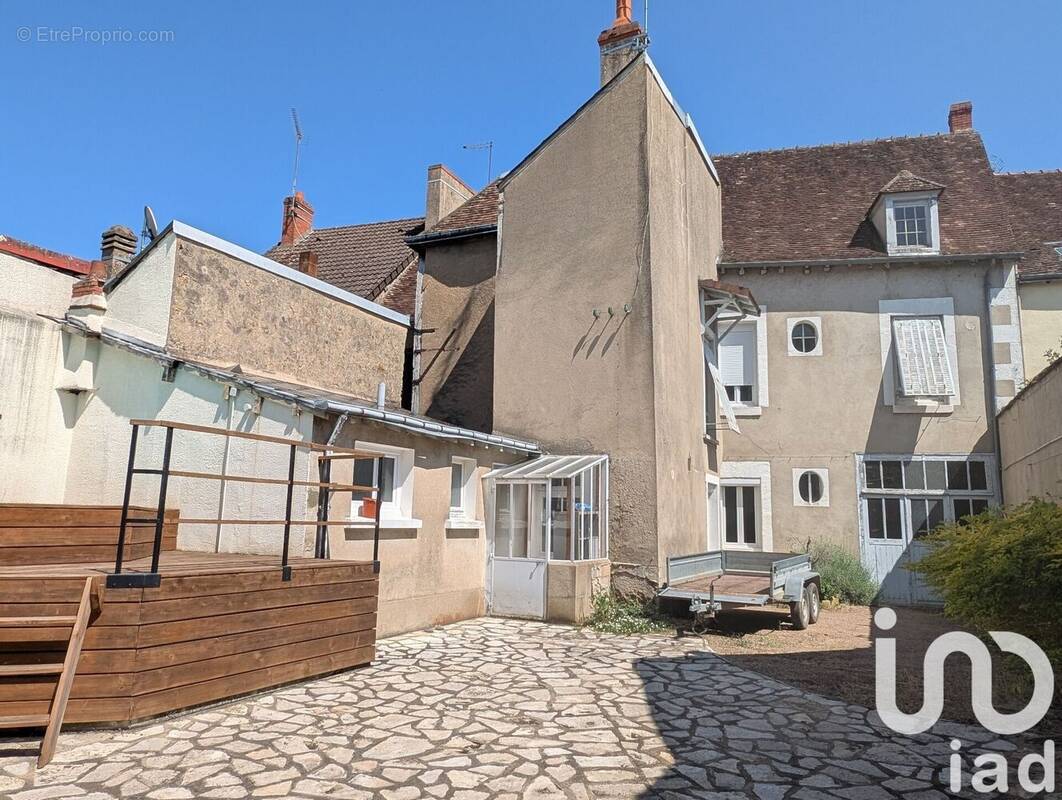 Photo 1 - Maison à LA CHATRE
