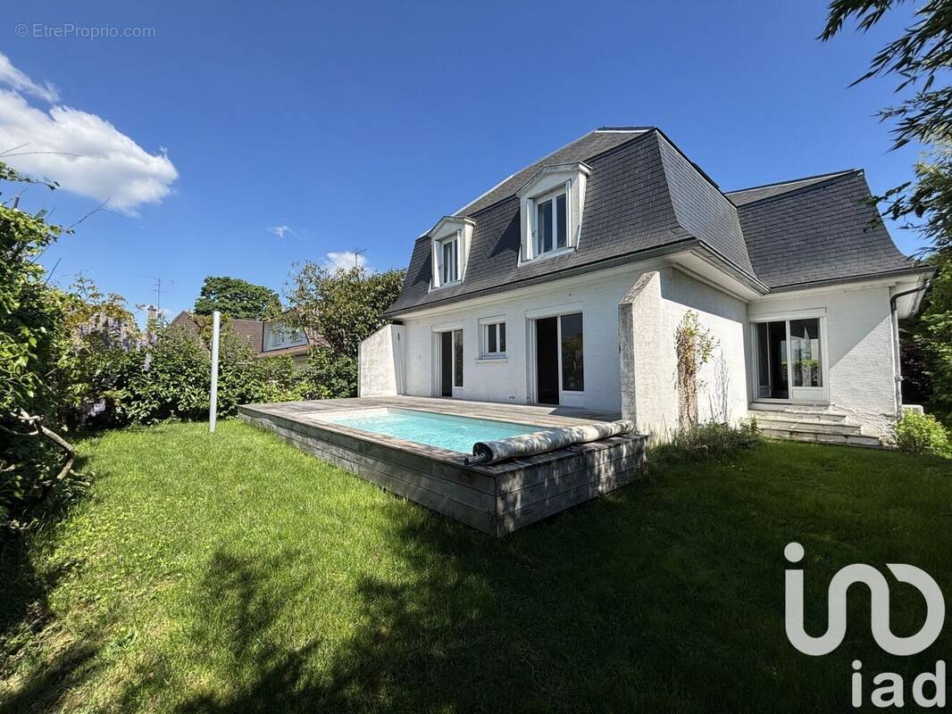 Photo 1 - Maison à VILLIERS-SUR-MARNE