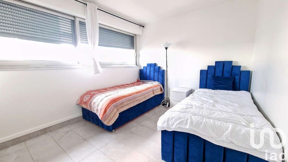 Photo 7 - Appartement à COURBEVOIE