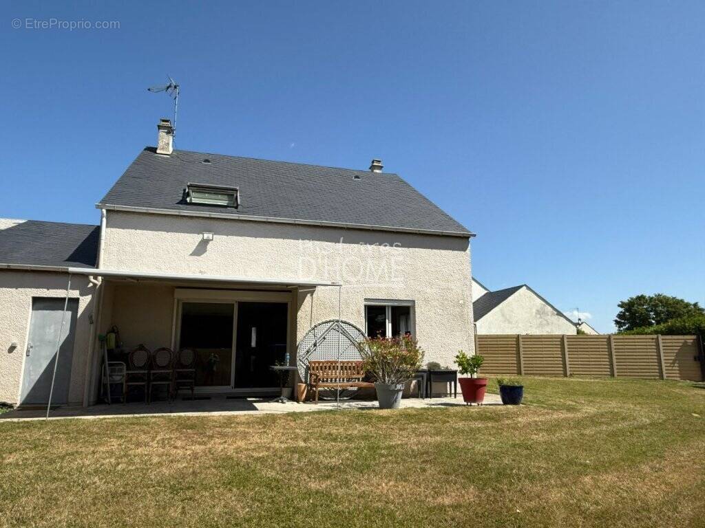 Maison à ROZAY-EN-BRIE