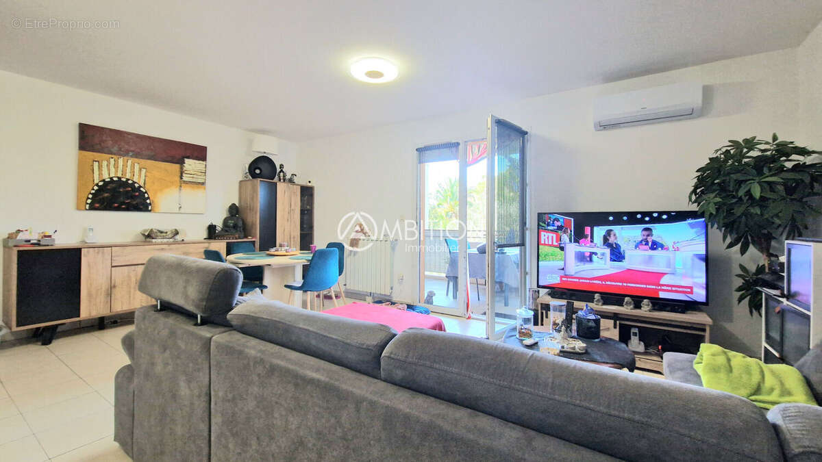 Appartement à PUGET-SUR-ARGENS
