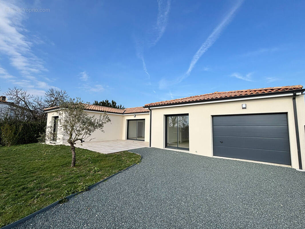 Maison à MEDIS