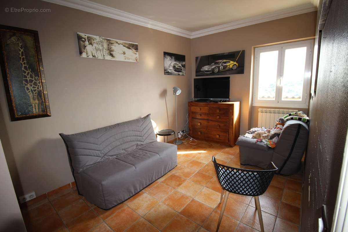 Maison à COLOMARS