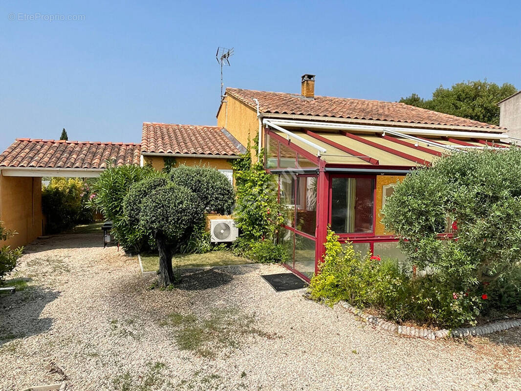 Maison à PERTUIS