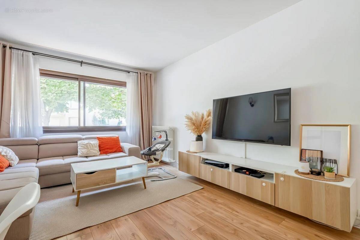 Appartement à LIVRY-GARGAN