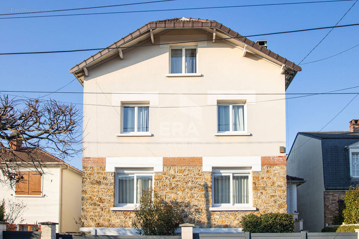 Maison à GOURNAY-SUR-MARNE