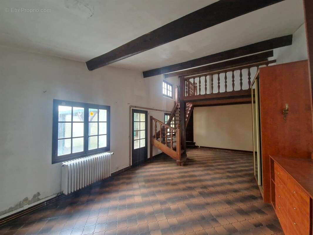 Maison à SAINT-LUBIN-DES-JONCHERETS