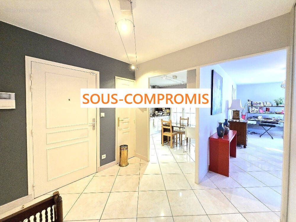 Appartement à CHAPONOST