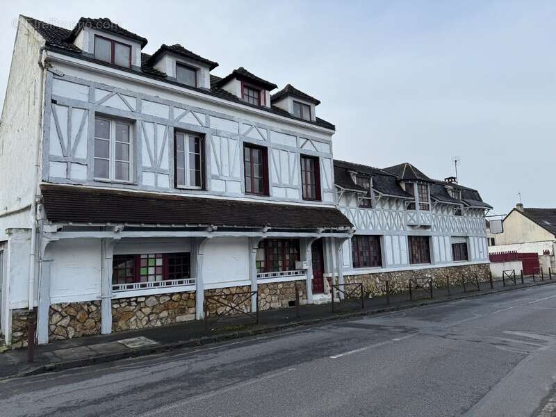 Maison à EMERAINVILLE
